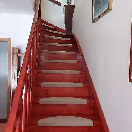 Apartma Pri Gradu Apartamento